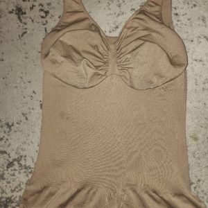 Cacique Body shaper-Slimmer Cami Size 26/28 Cafe Mocha (beige)